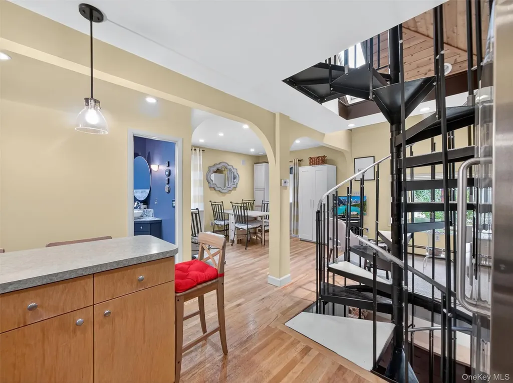 23 Meadow Avenue Suffern NY 10901