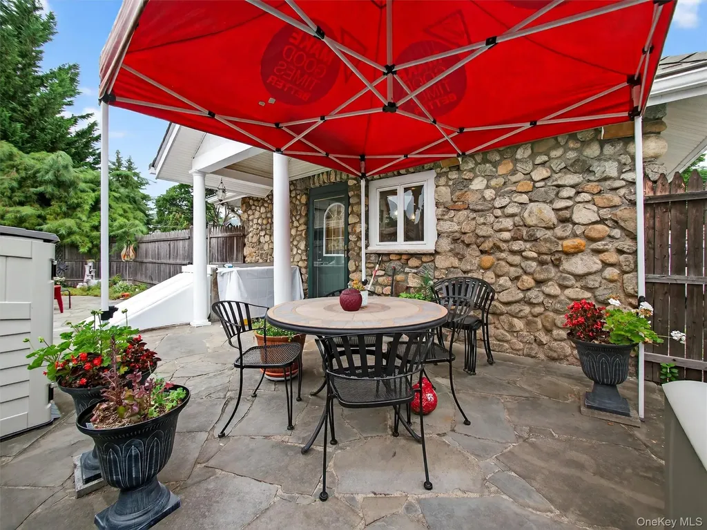 23 Meadow Avenue Suffern NY 10901