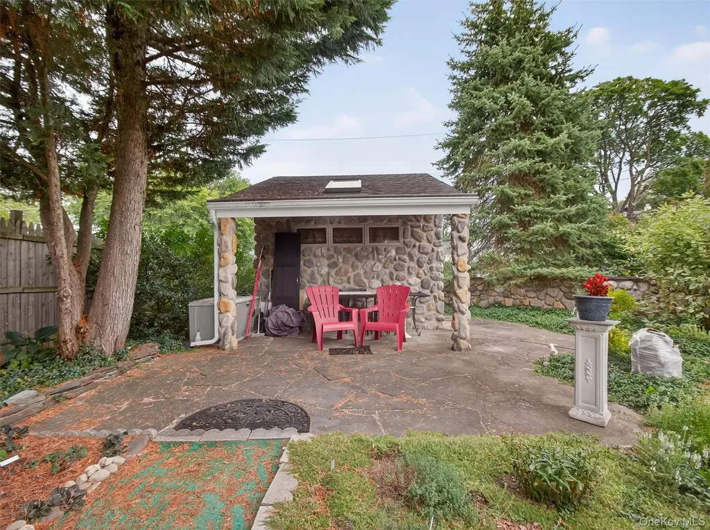 23 Meadow Avenue Suffern NY 10901