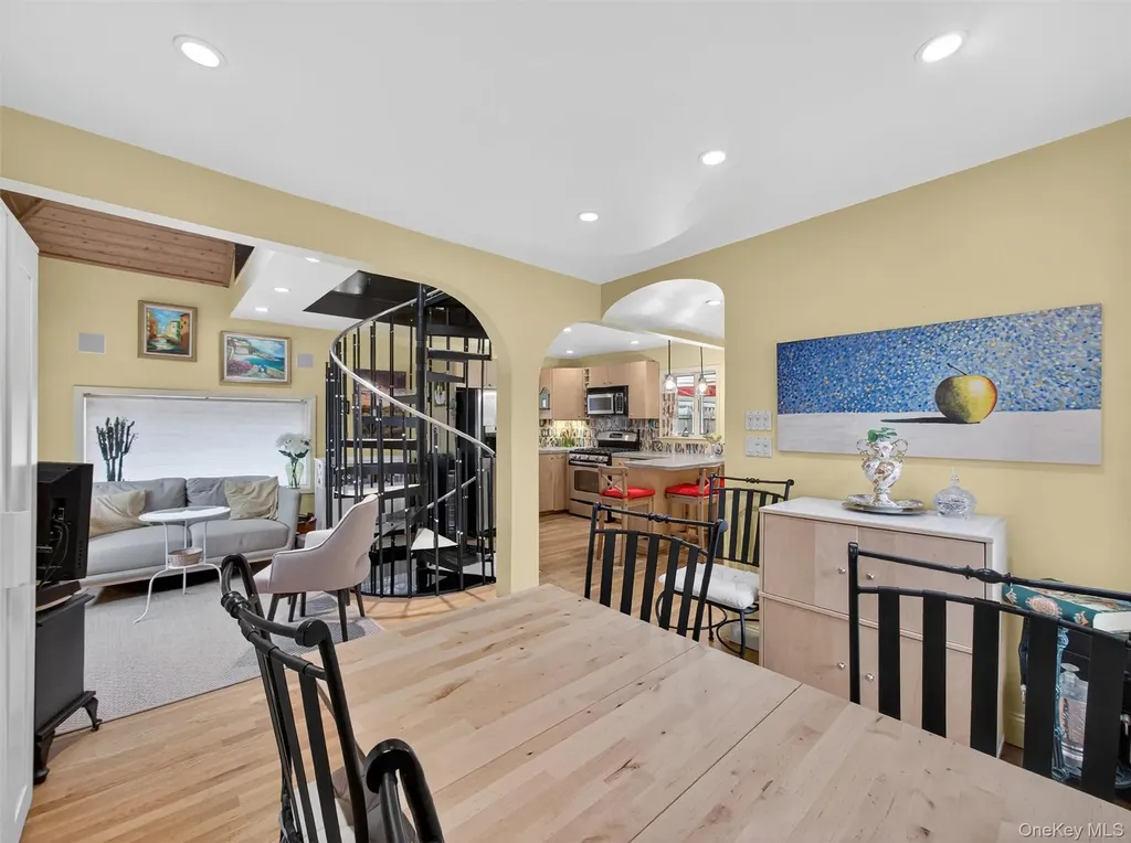 23 Meadow Avenue Suffern NY 10901