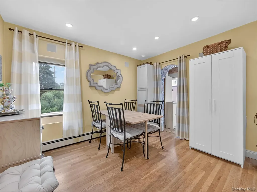 23 Meadow Avenue Suffern NY 10901
