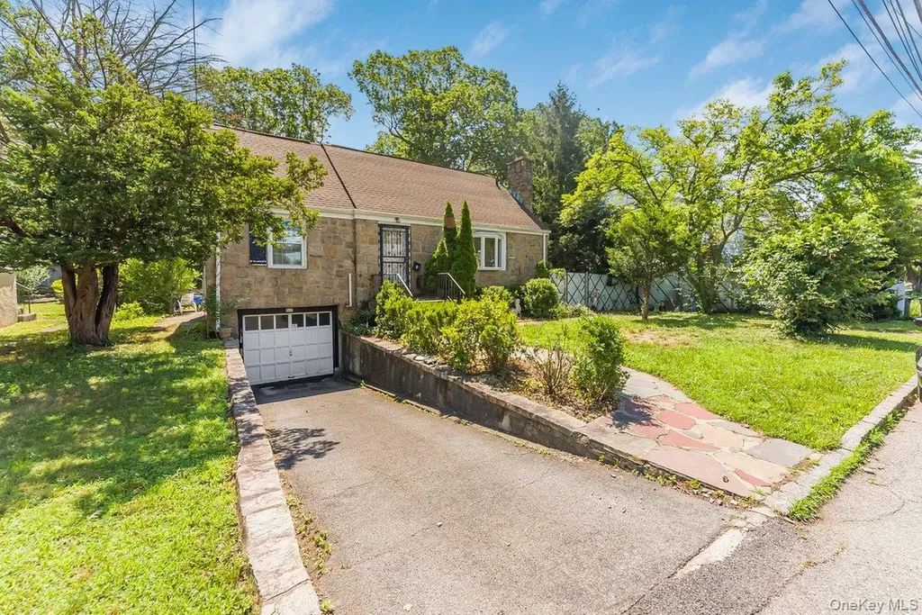 60 Gramercy Avenue Yonkers NY 10701