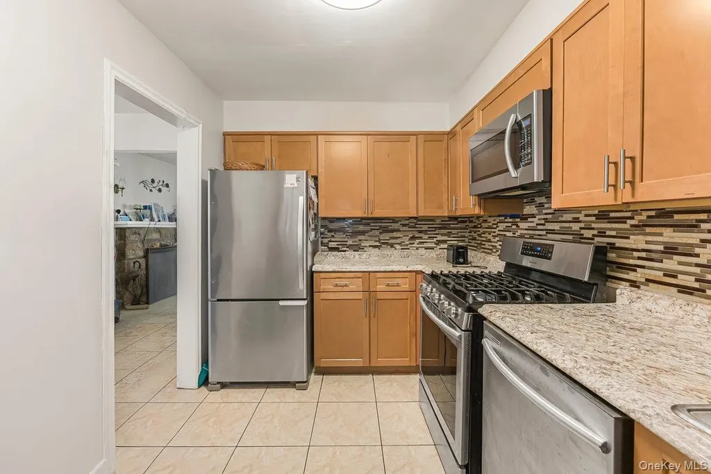 60 Gramercy Avenue Yonkers NY 10701