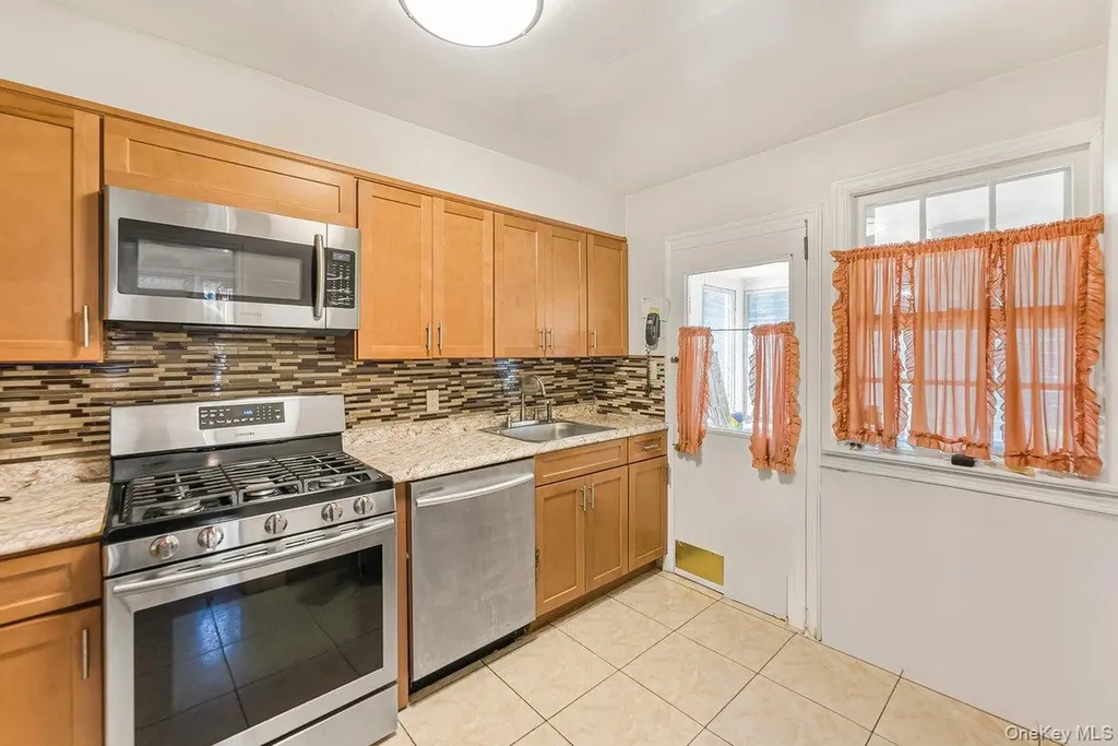 60 Gramercy Avenue Yonkers NY 10701