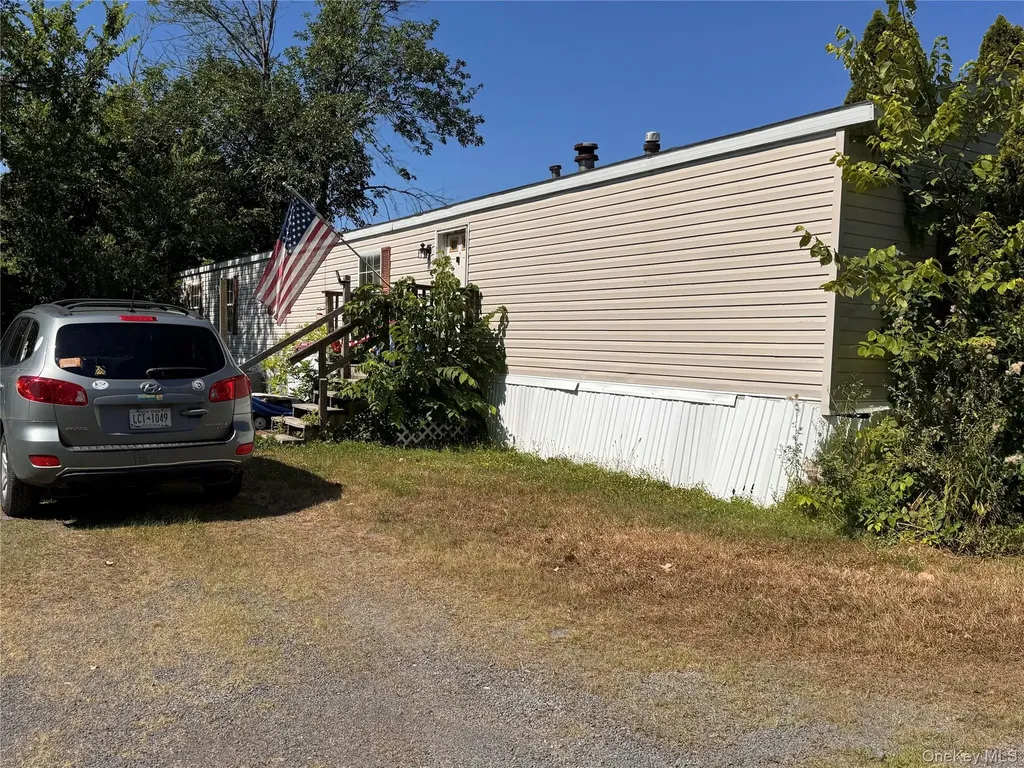 11559 State Route 9w Coxsackie NY 12051