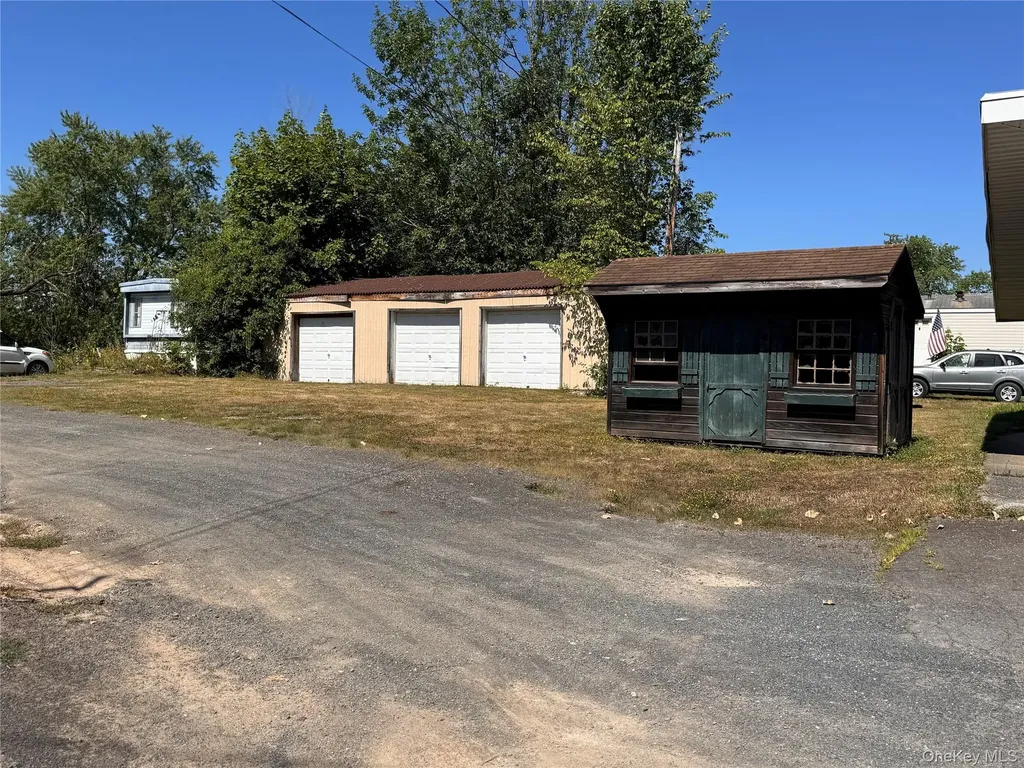 11559 State Route 9w Coxsackie NY 12051