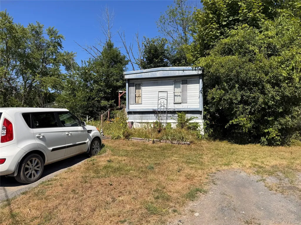 11559 State Route 9w Coxsackie NY 12051