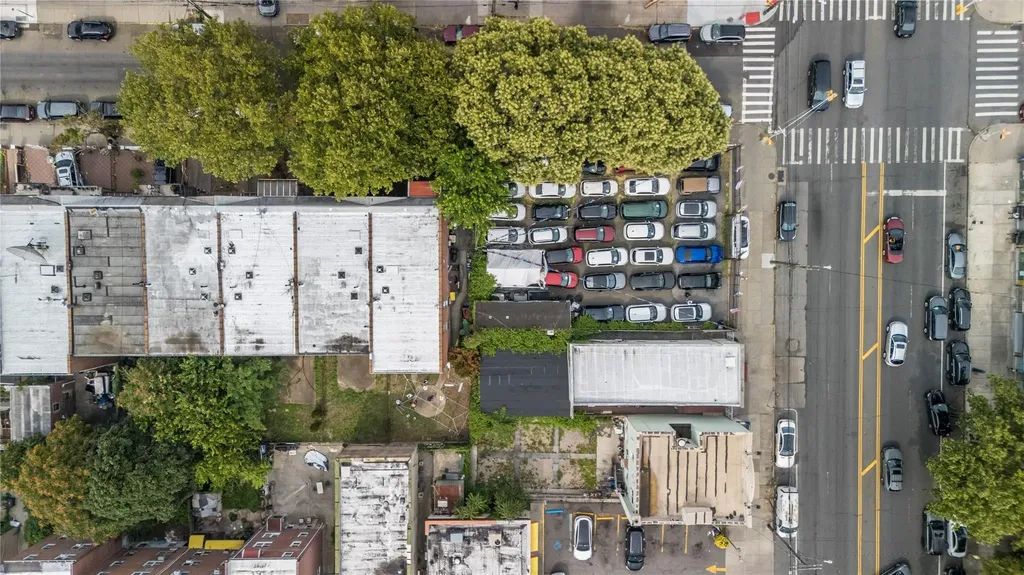 8317 Flatlands Avenue Brooklyn NY 11236