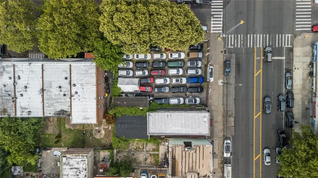 8317 Flatlands Avenue Brooklyn NY 11236