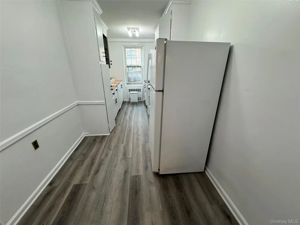 14021 Burden Crescent Briarwood NY 11435