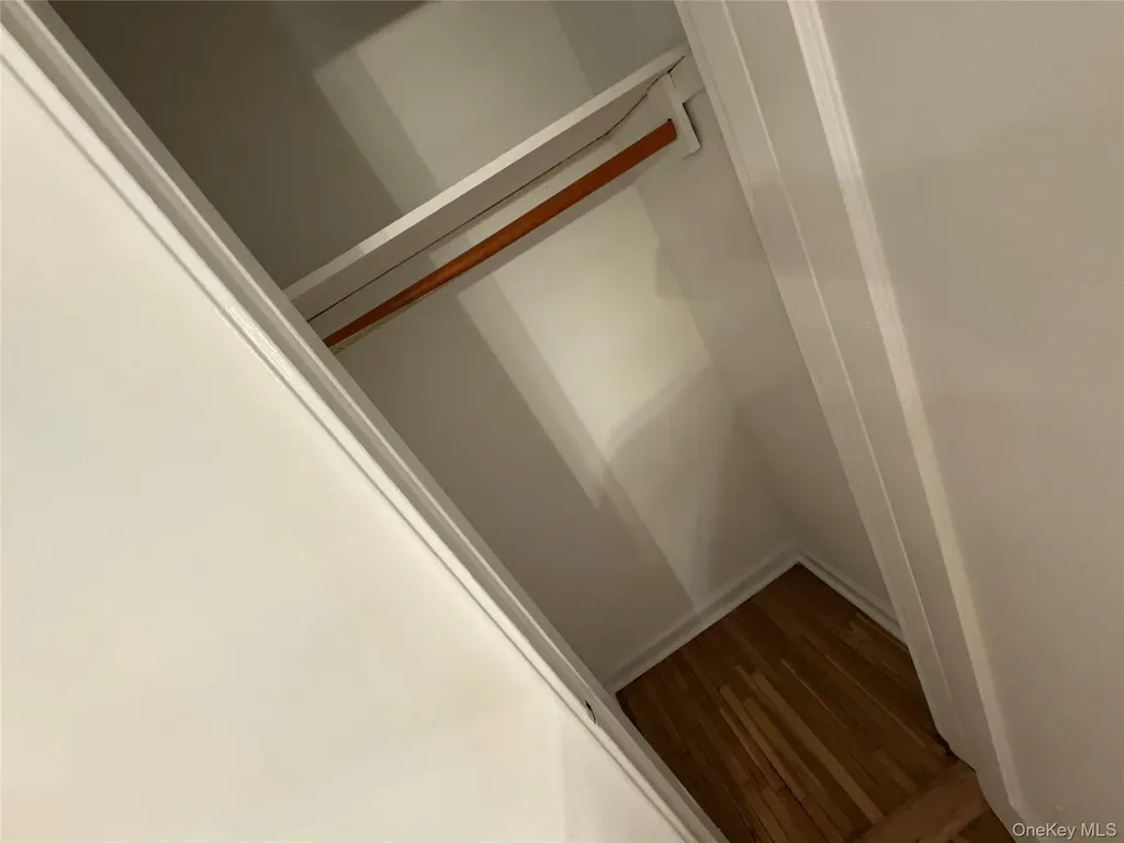 14021 Burden Crescent Briarwood NY 11435