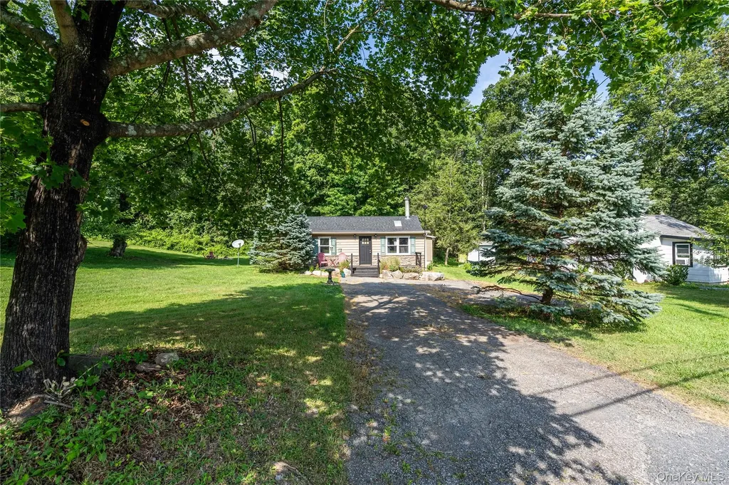 331 Lake Shore Drive Pine Bush NY 12566