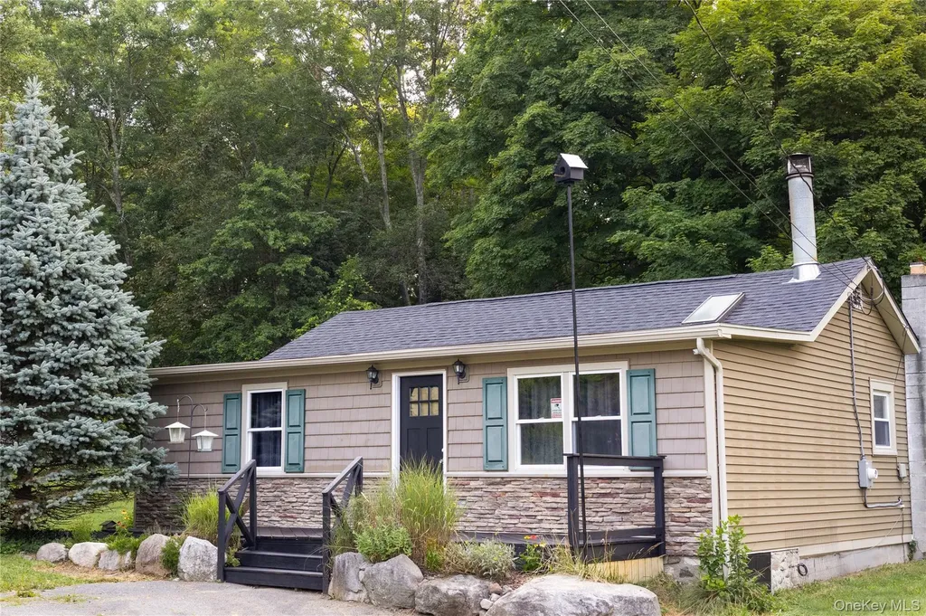 331 Lake Shore Drive Pine Bush NY 12566