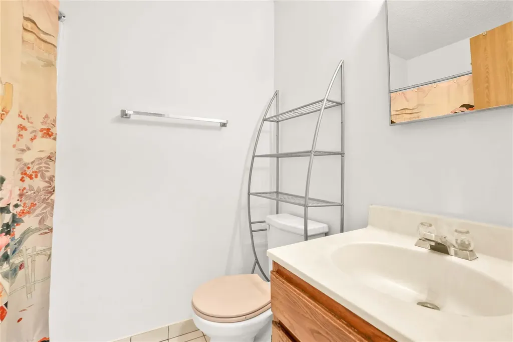 247 Ilyssa Way Staten Island NY 10312