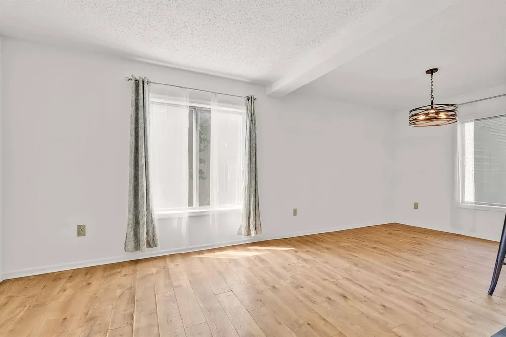 247 Ilyssa Way Staten Island NY 10312