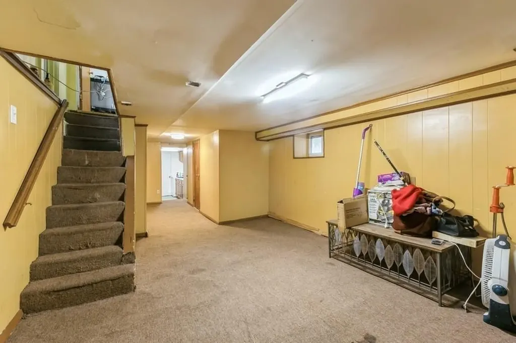 16427 109th Drive Jamaica NY 11433