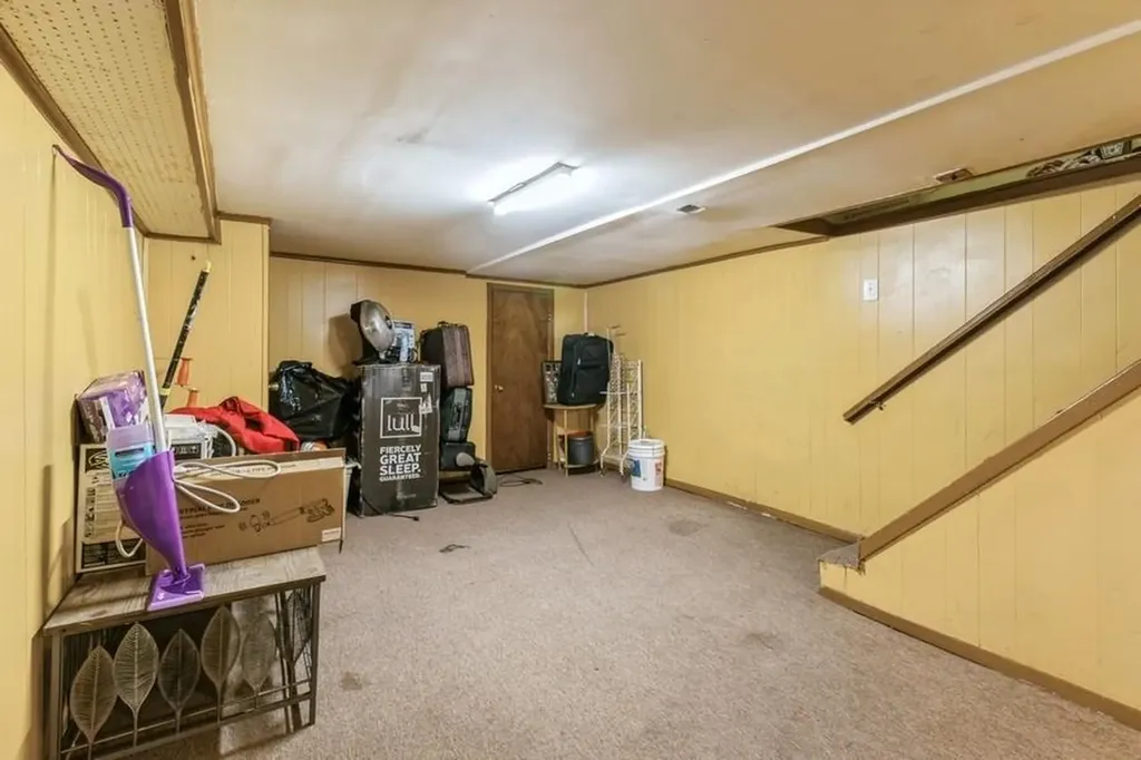 16427 109th Drive Jamaica NY 11433