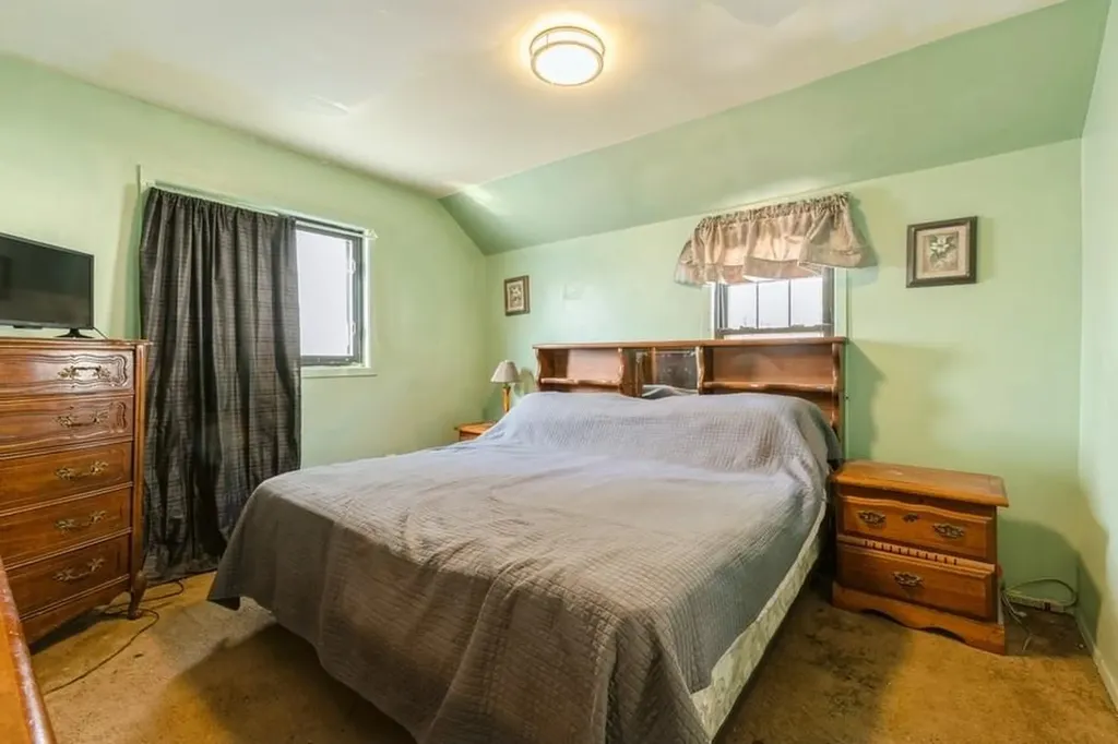 16427 109th Drive Jamaica NY 11433