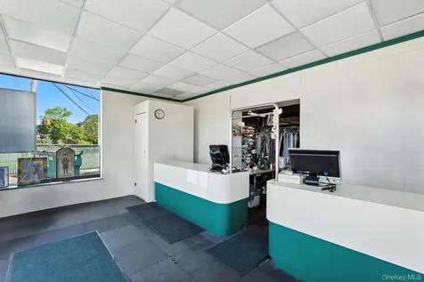 230 N Main Street Sayville NY 11782