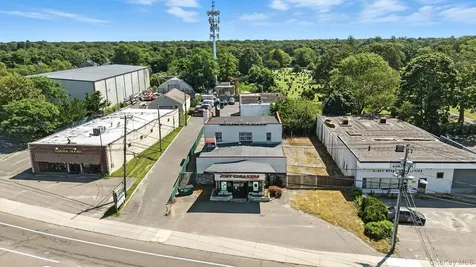 230 N Main Street Sayville NY 11782