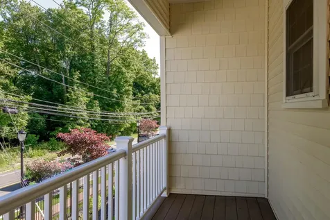 18 Creek Road Huntington NY 11743