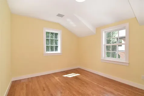 19 N Ferris Street Irvington NY 10533