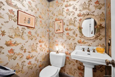 75 Mountain Lane Beacon NY 12508