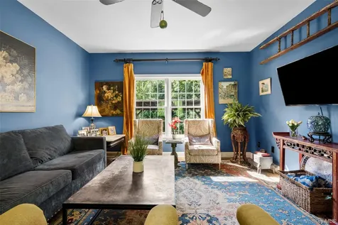 75 Mountain Lane Beacon NY 12508