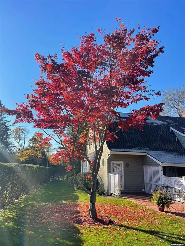 63 Baycrest Avenue Westhampton NY 11977