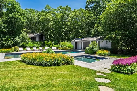 68 Fresh Pond Road Amagansett NY 11930