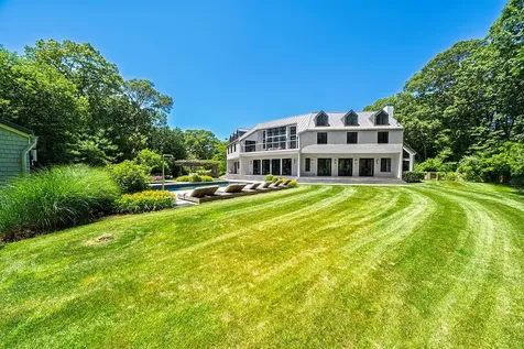 68 Fresh Pond Road Amagansett NY 11930