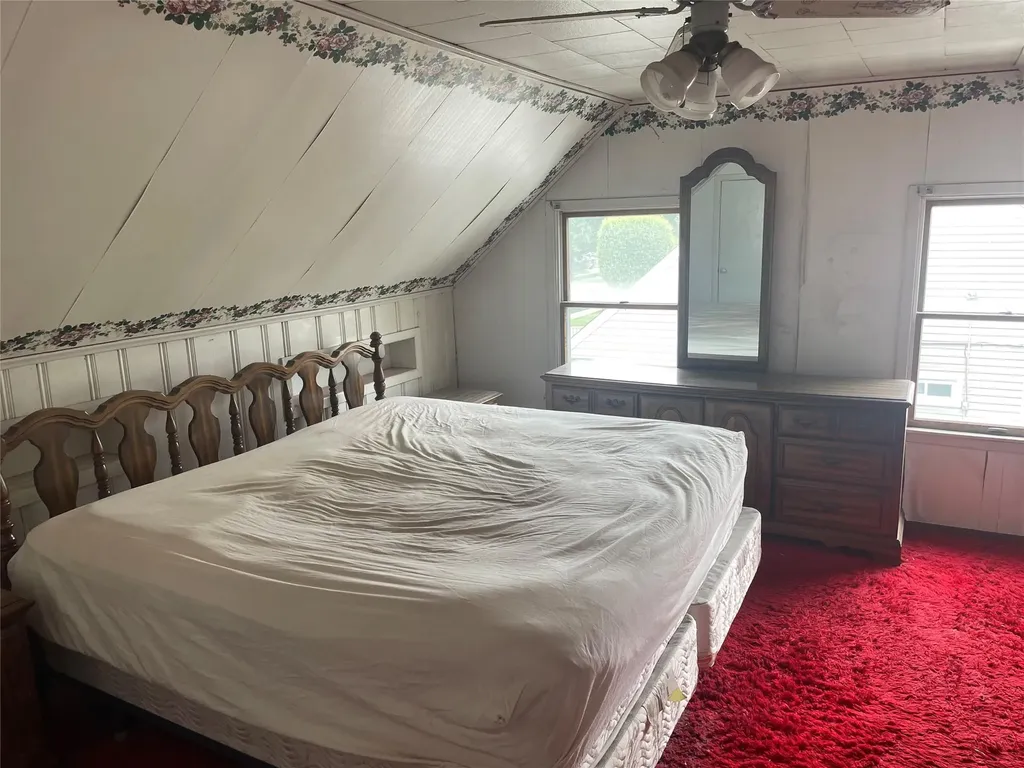 12 Slate Lane Levittown NY 11756