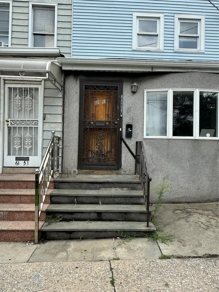 61-51 Borden Avenue Maspeth NY 11378