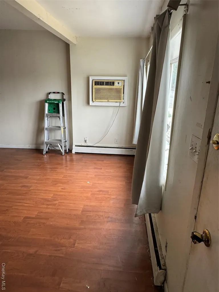 61-51 Borden Avenue Maspeth NY 11378