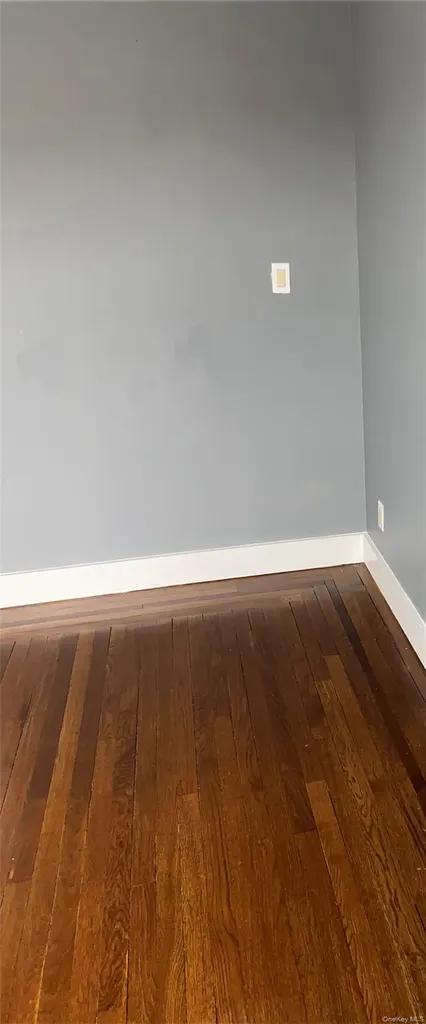 265 E Chester Street Long Beach NY 11561