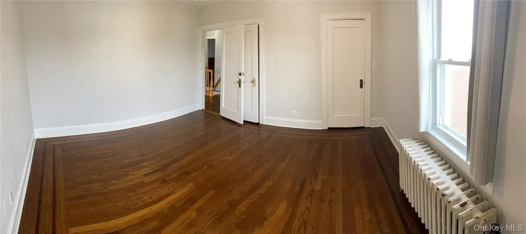 265 E Chester Street Long Beach NY 11561