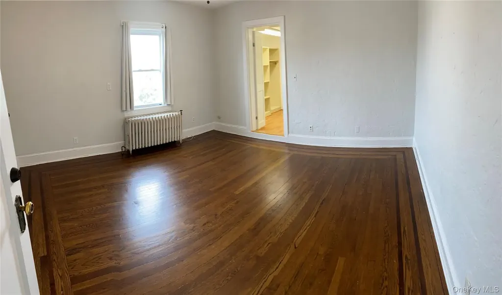 265 E Chester Street Long Beach NY 11561