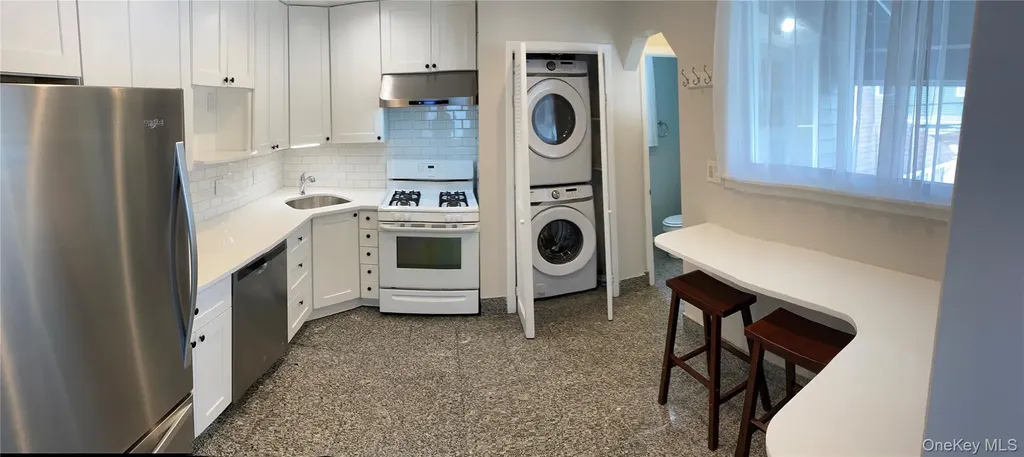 265 E Chester Street Long Beach NY 11561