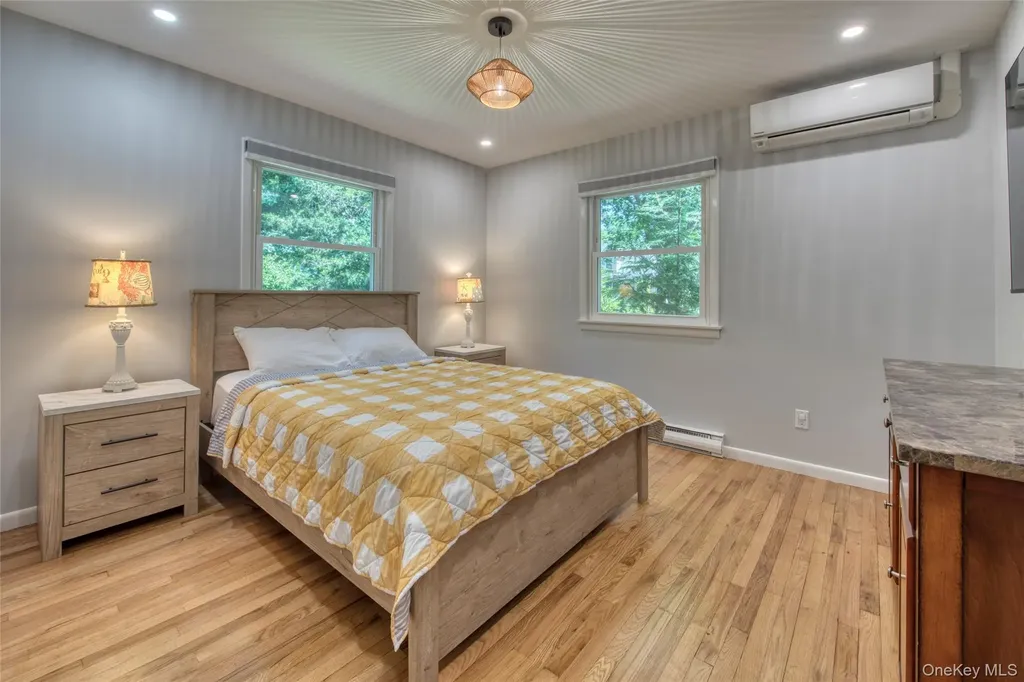 685 Greenway W Orient NY 11957