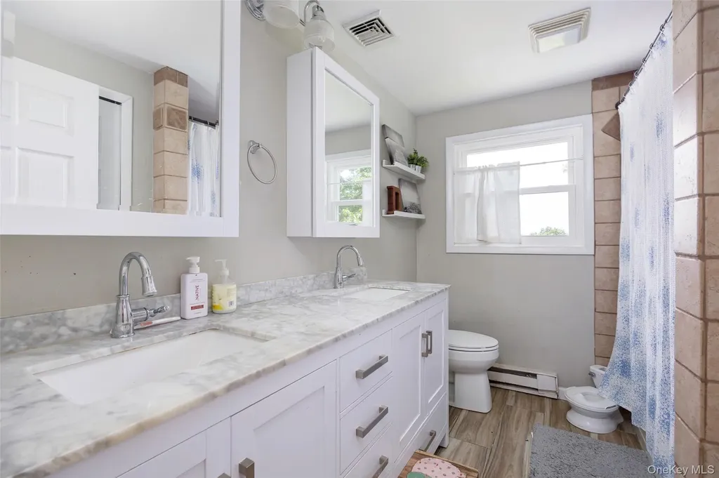 121 Hillside Road Poughquag NY 12570