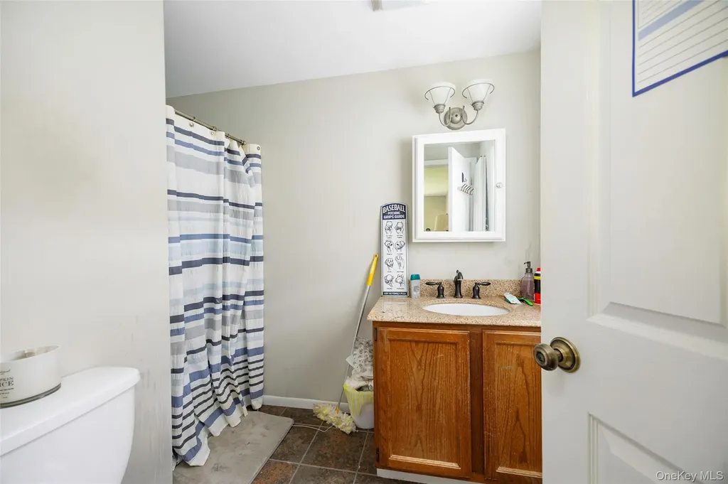 121 Hillside Road Poughquag NY 12570