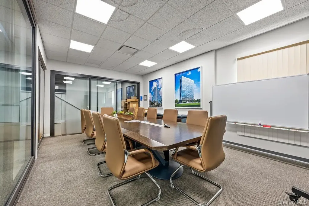 158-15 Union Turnpike Fresh Meadows NY 11366