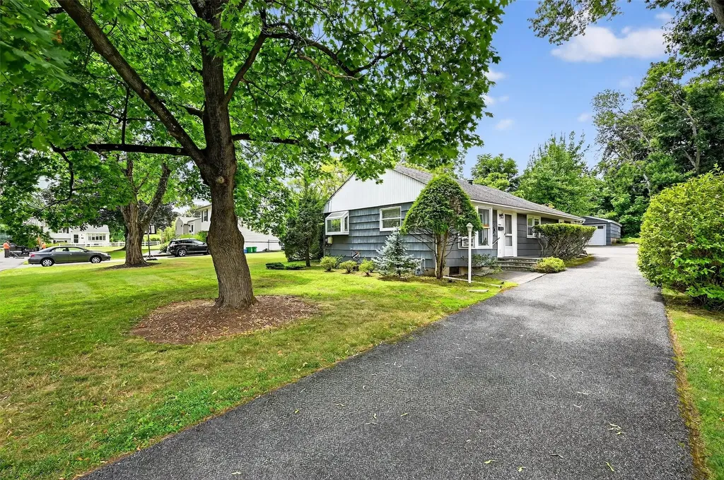 11 East Road Blauvelt NY 10913