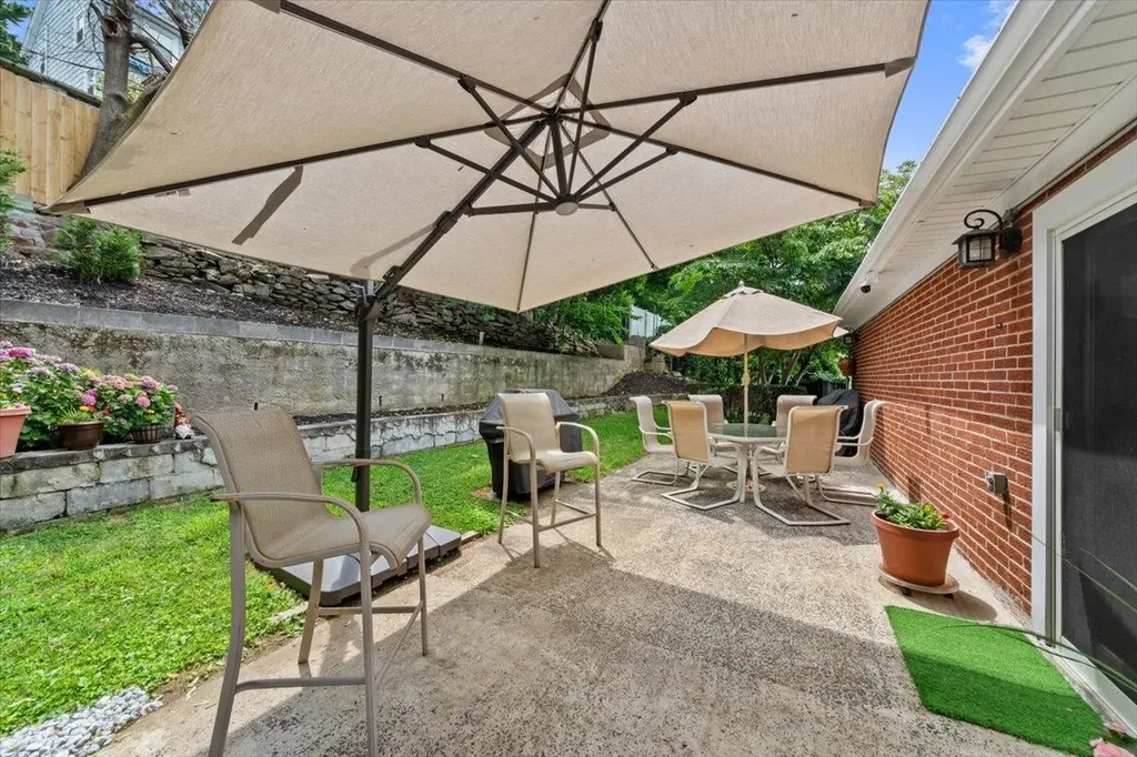 2 Greystone Terrace Yonkers NY 10701