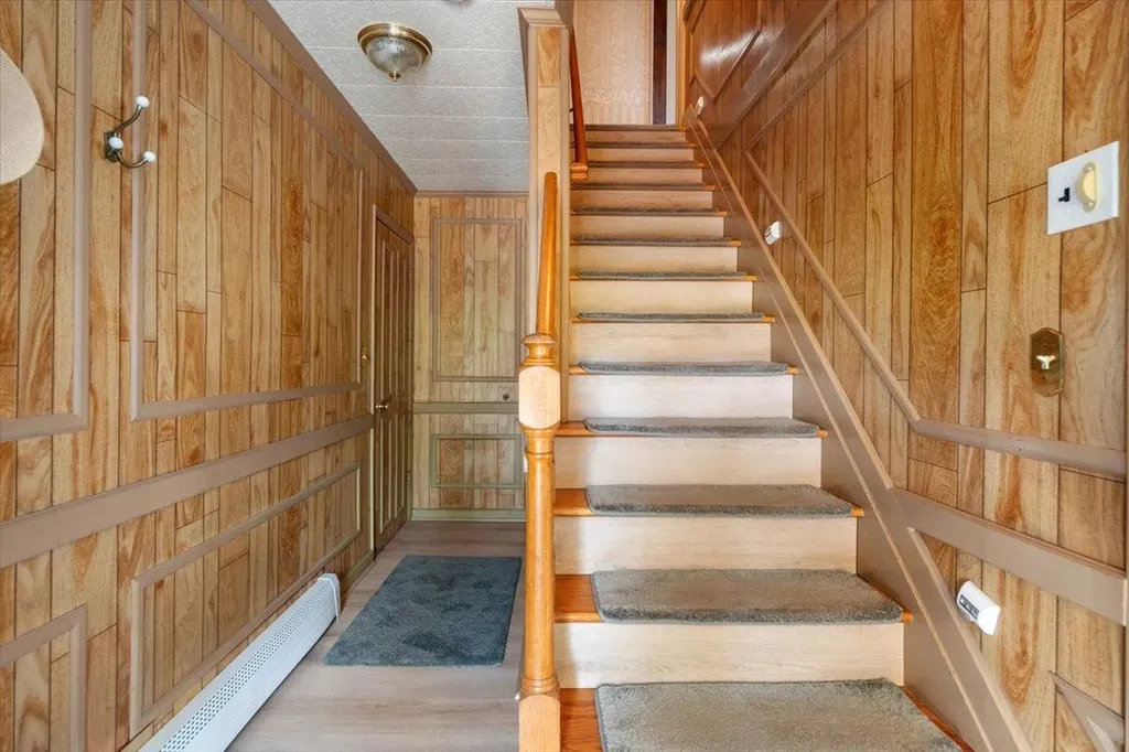 2 Greystone Terrace Yonkers NY 10701