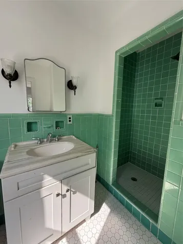 1074 Hunter Avenue Pelham NY 10803