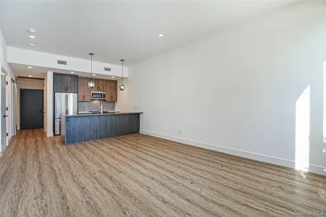 39 Washington Avenue Pleasantville NY 10570