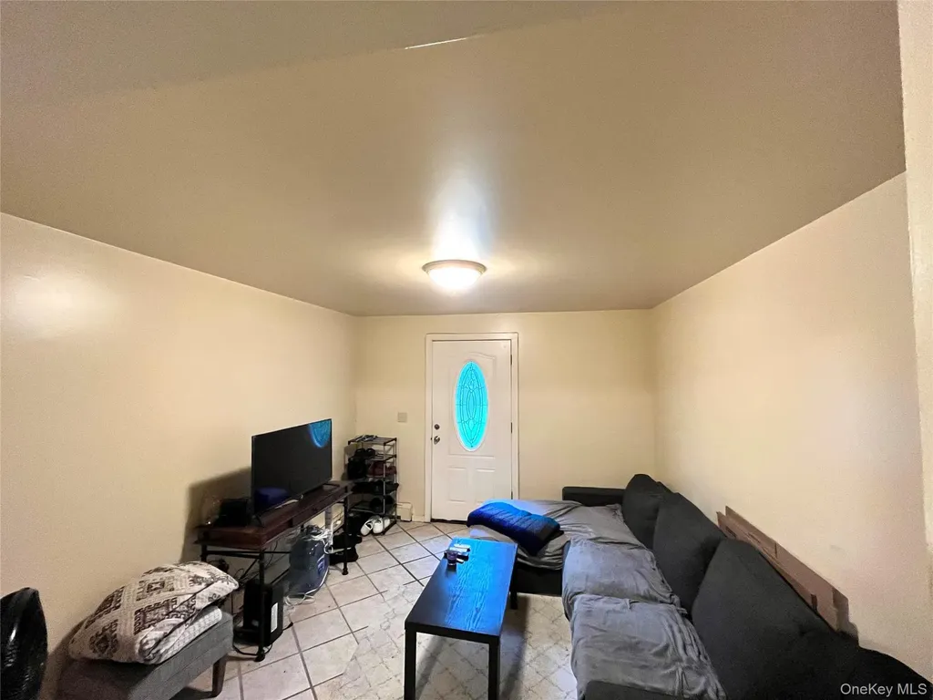 34 Luty Drive Hyde Park NY 12538