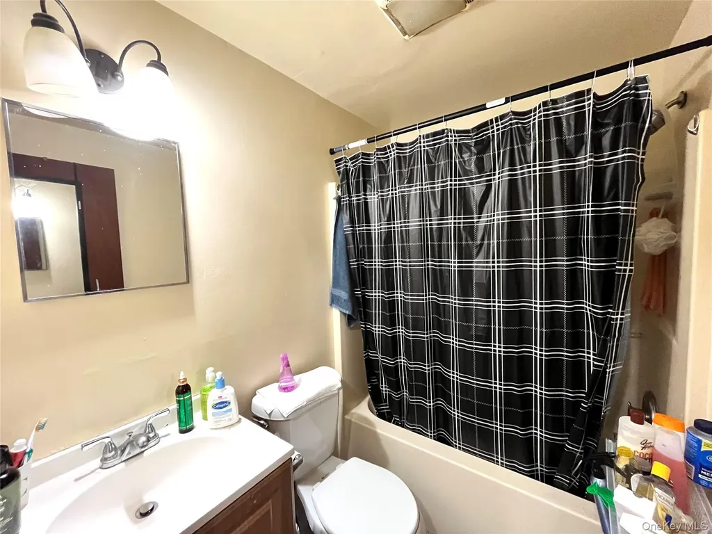 34 Luty Drive Hyde Park NY 12538