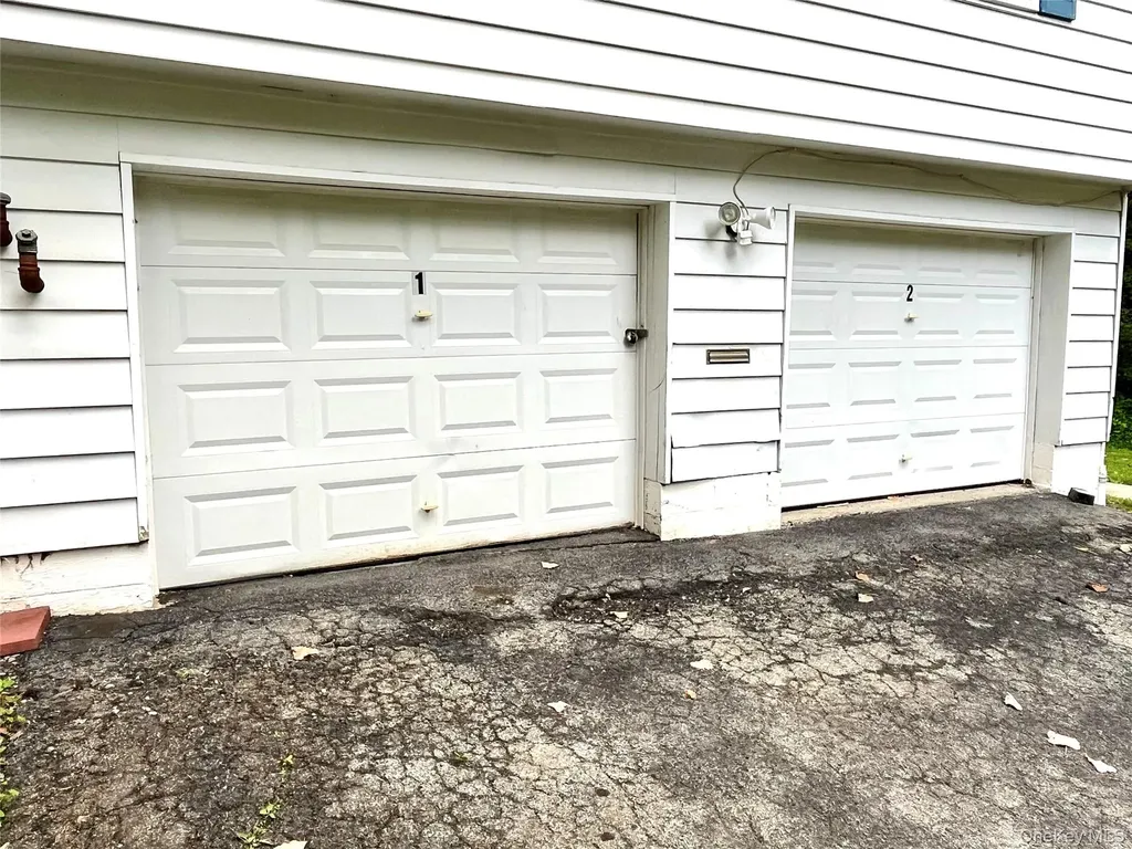 34 Luty Drive Hyde Park NY 12538